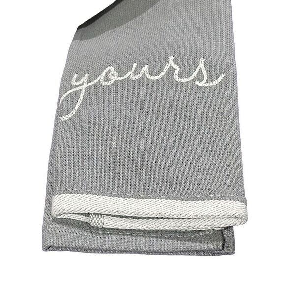 NWT “Yours” and “Mine” finger tip towels - Picture 3 of 4